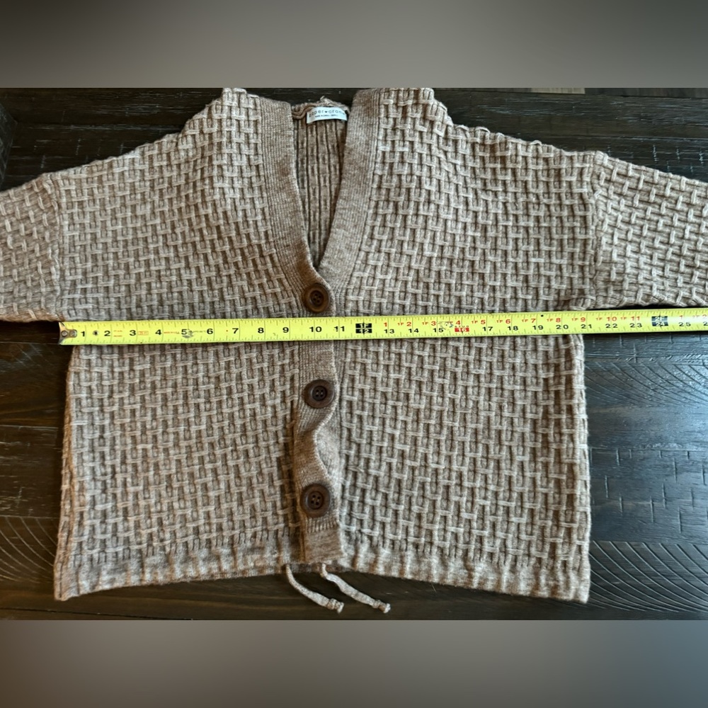 Paper Crane cropped, hooded sweater - Picture 6 of 9